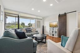 Picture of 2615 Cove Cay Drive Unit 409, Clearwater, FL 33760
