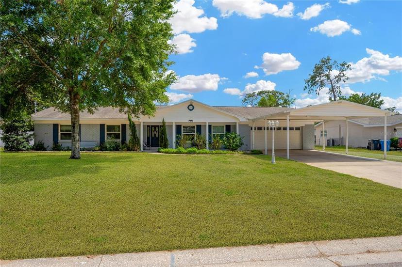 Picture of 607 Carolyn Drive, Brandon FL 33510