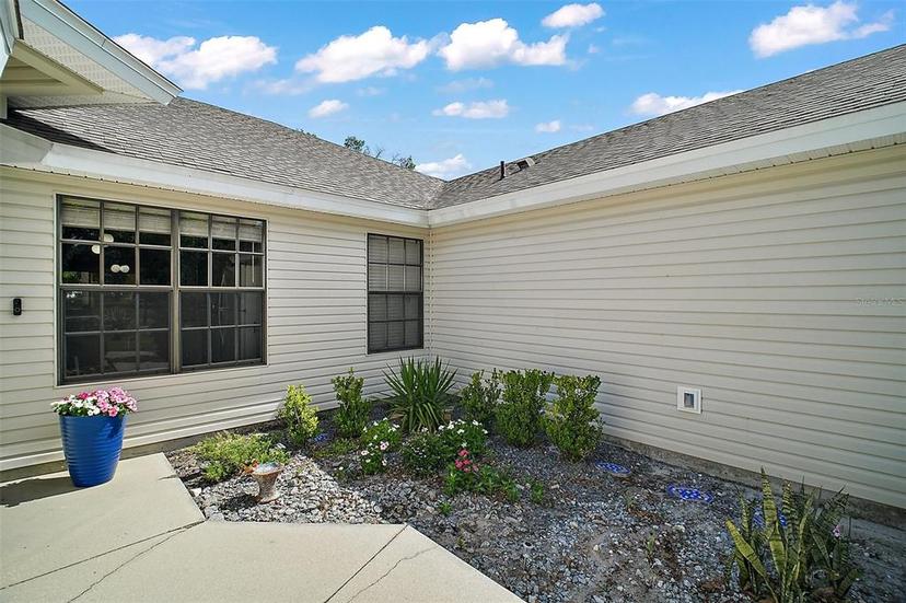 Picture of 579 Juniper Way, Tavares FL 32778