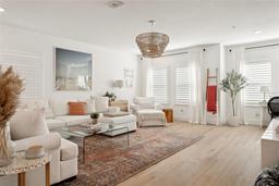 Picture of 5351 Bridge Street Unit 9, Tampa, FL 33611