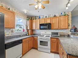 Picture of 3266 Woodridge Drive, The Villages, FL 32162