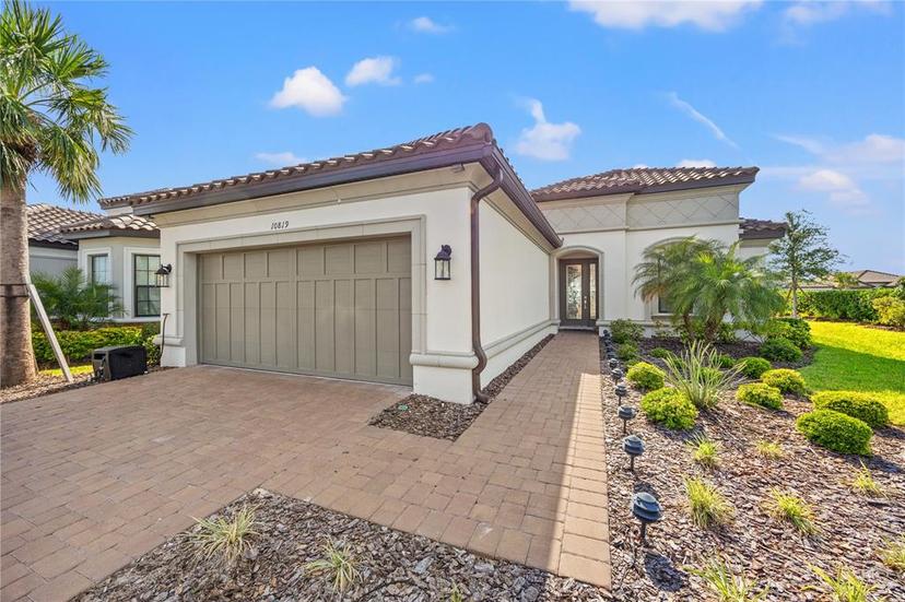 Picture of 10819 Wicker Park Place, Palmetto FL 34221