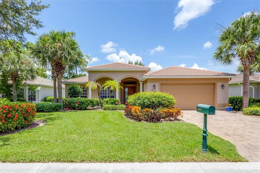 Picture of 3919 Aurora Court, Naples FL 34116