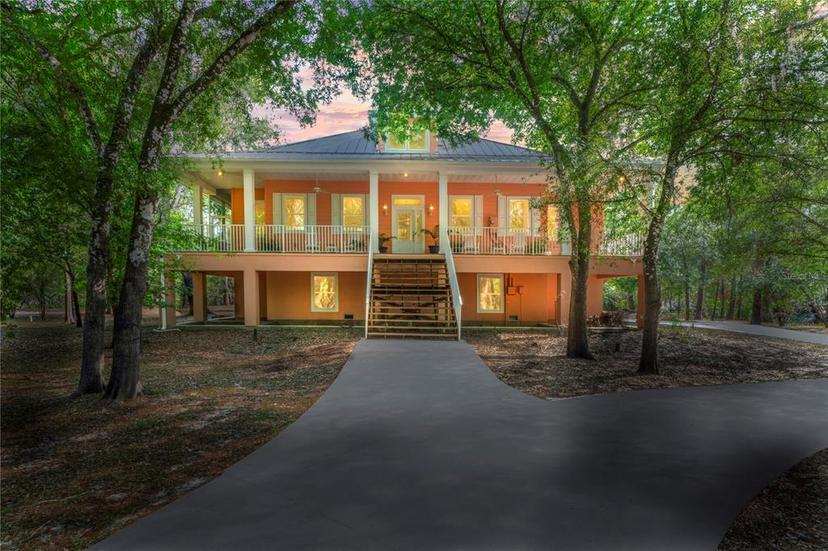 Picture of 3431 Riderwood Dr, Dade City FL 33523