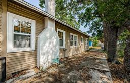 Picture of 41 W Boyer Street, Tarpon Springs, FL 34689