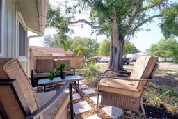 Picture of 506 Summerwood Court, Tarpon Springs, FL 34689