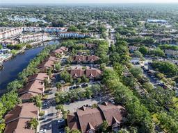 Picture of 10509 Waterview Court, Tampa, FL 33615