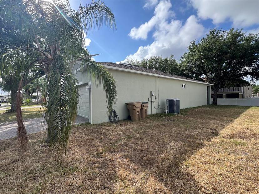 Picture of 15408 Groose Point Ln, Clermont FL 34714