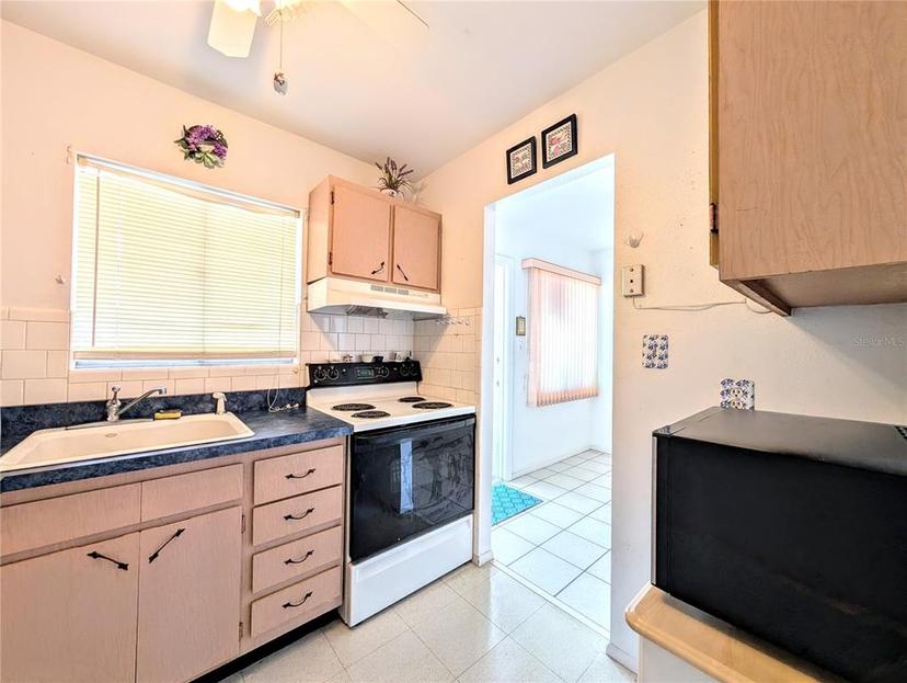 Picture of 5951 Todd Street Unit D37, Bradenton FL 34207