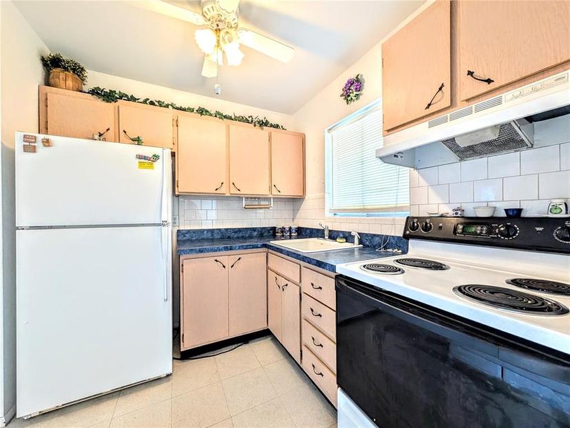 Picture of 5951 Todd Street Unit D37, Bradenton FL 34207