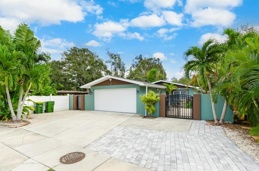 Picture of 2598 Wood Street, Sarasota FL 34237