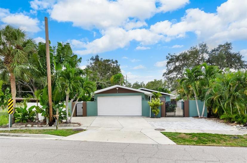 Picture of 2598 Wood Street, Sarasota FL 34237