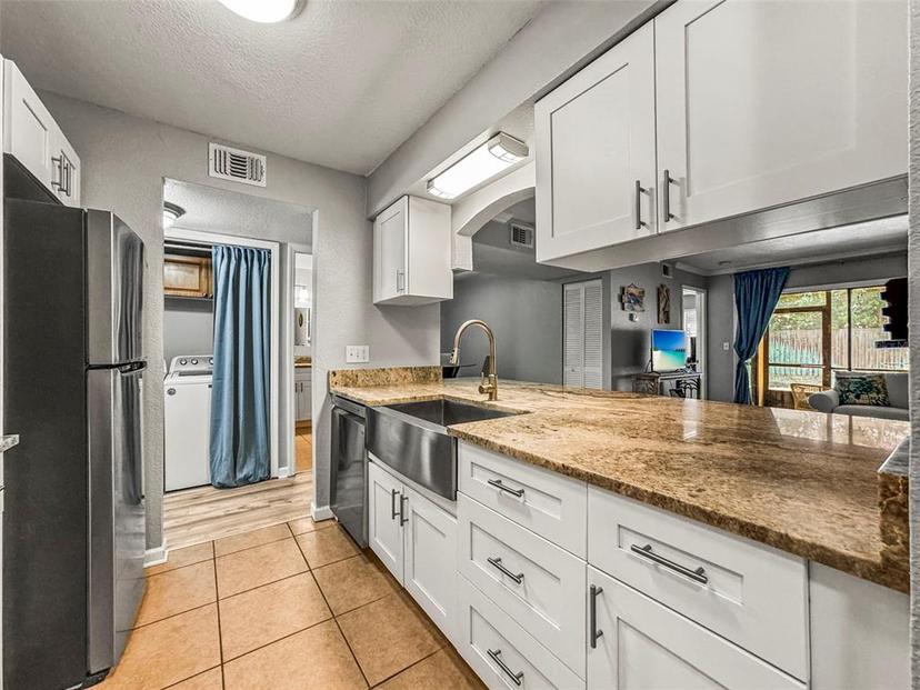 Picture of 10100 Sailwinds Boulevard N Unit 105, Largo FL 33773