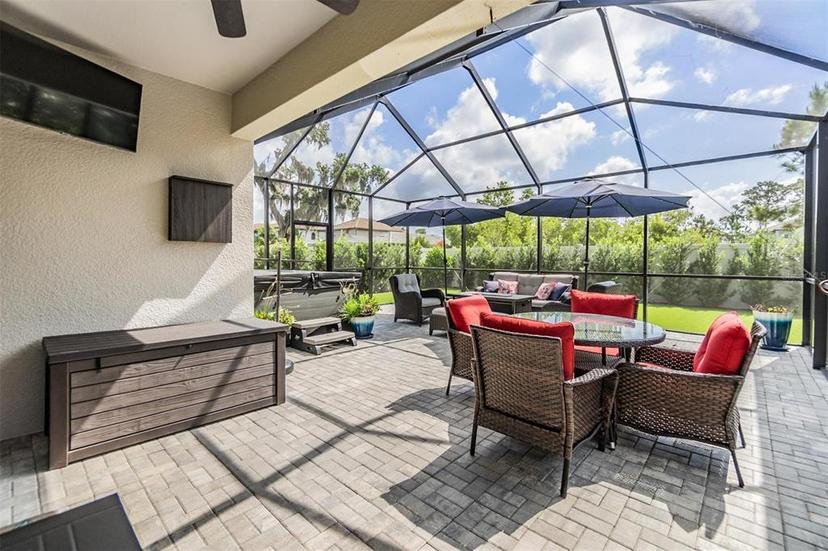 Picture of 19400 Roseate Drive, Lutz FL 33558