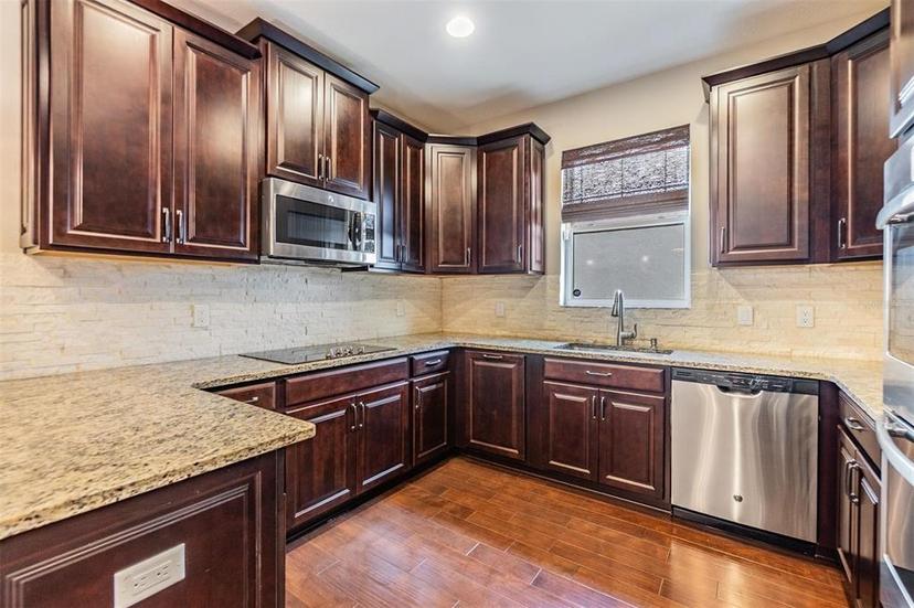 Picture of 19400 Roseate Drive, Lutz FL 33558