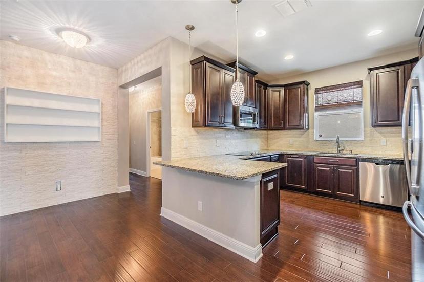 Picture of 19400 Roseate Drive, Lutz FL 33558