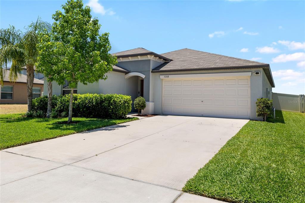 Picture of 5208 Dandelion Street, Apollo Beach, FL 33572