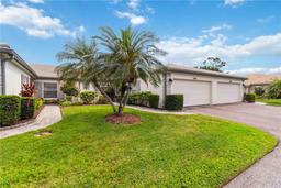 Picture of 3130 Ringwood Meadow Unit 44, Sarasota, FL 34235