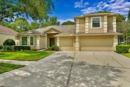 Picture of 19207 Autumn Woods Avenue, Tampa, FL 33647