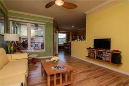Picture of 1910 E Palm Avenue Unit 10209, Tampa, FL 33605