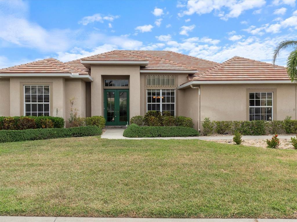 Picture of 857 Macaw Circle, Venice, FL 34285
