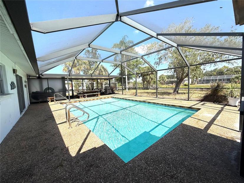 Picture of 261 Caddy Road, Rotonda West FL 33947