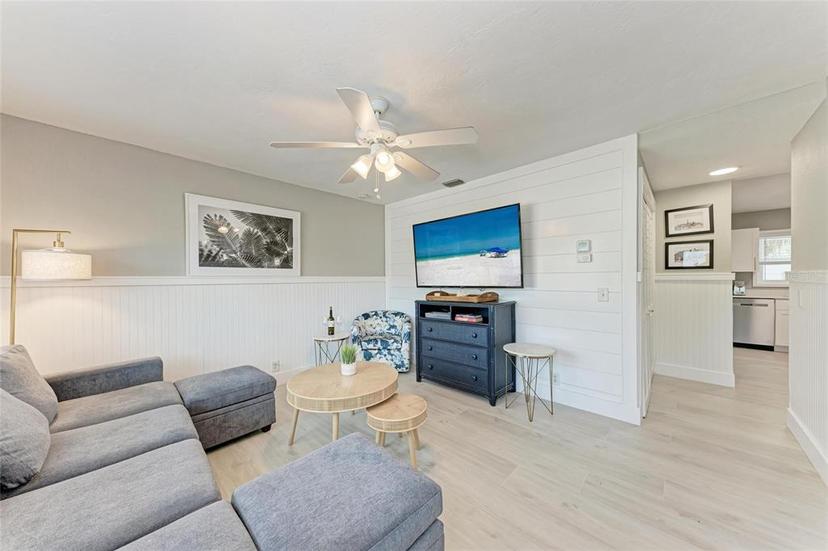 Picture of 101 25Th Street N Unit 1, Bradenton Beach FL 34217