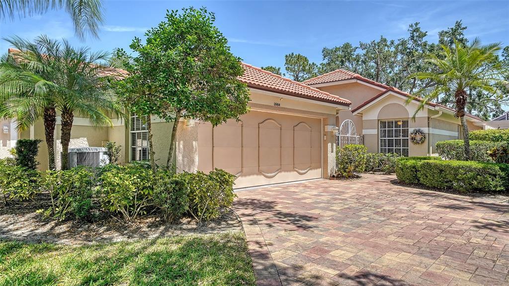 Picture of 3984 Lyndhurst Court, Sarasota, FL 34235