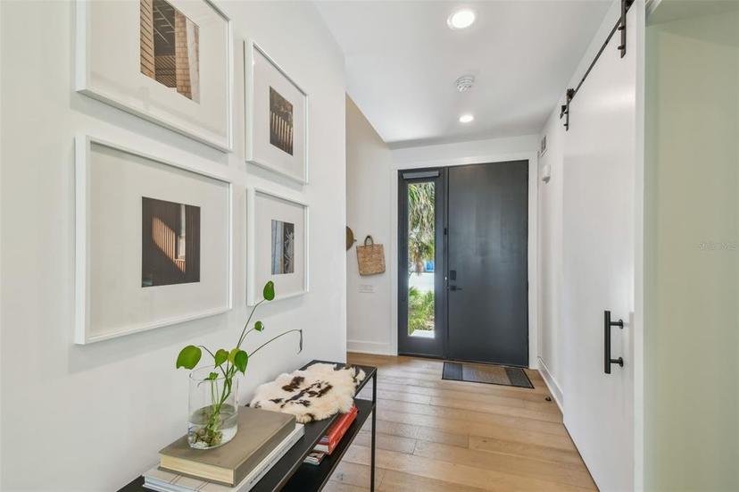 Picture of 411 W Frances Avenue Unit 2, Tampa FL 33602