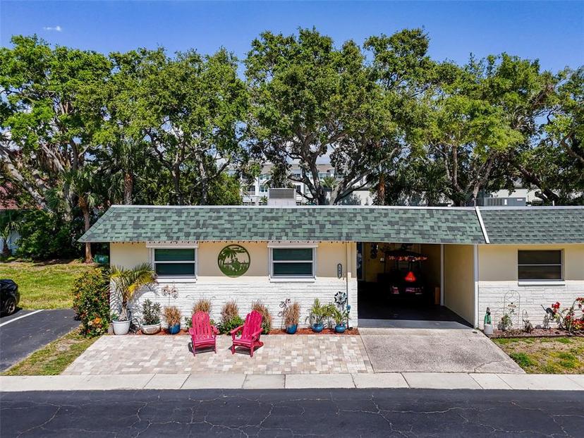 Picture of 149 Sky Loch Dr E, Dunedin FL 34698