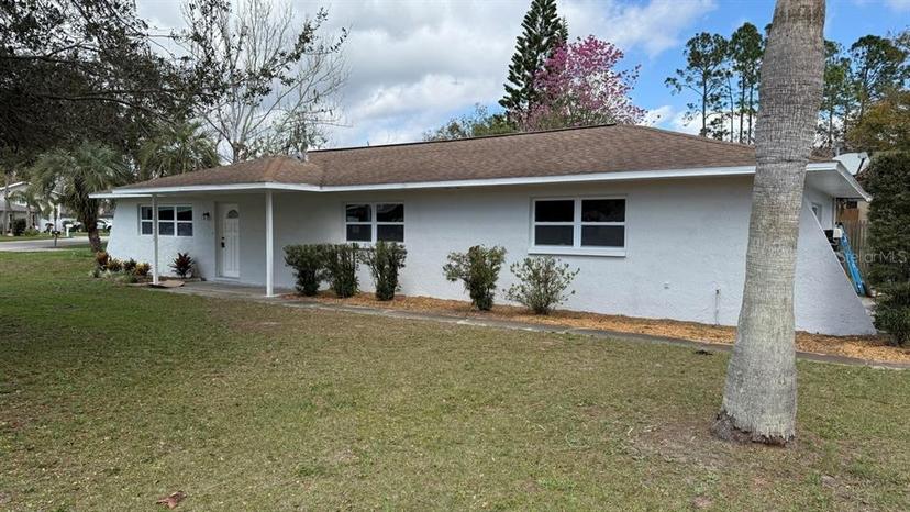 Picture of 3188 Lake Saxon Drive, Land O Lakes FL 34639