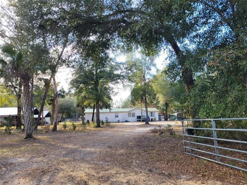 Picture of 41940 Pine Valley Drive, Paisley FL 32767