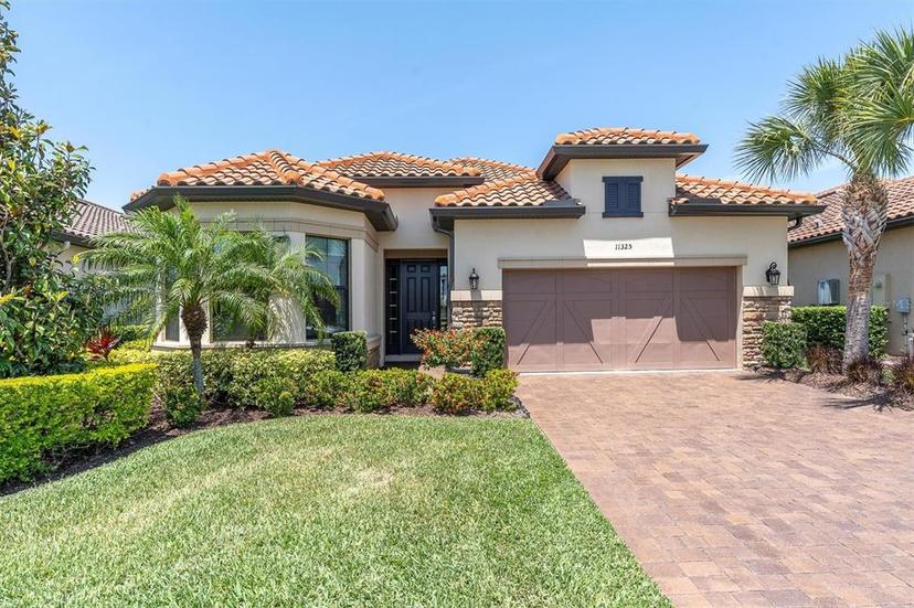Picture of 11325 Juglans Drive, Odessa FL 33556