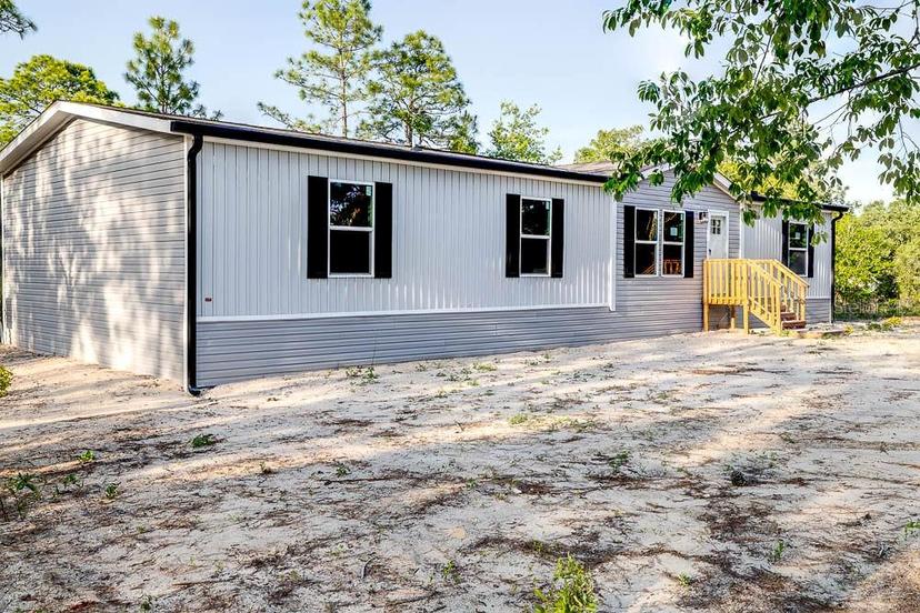 Picture of 13741 SE 21St Place, Morriston FL 32668