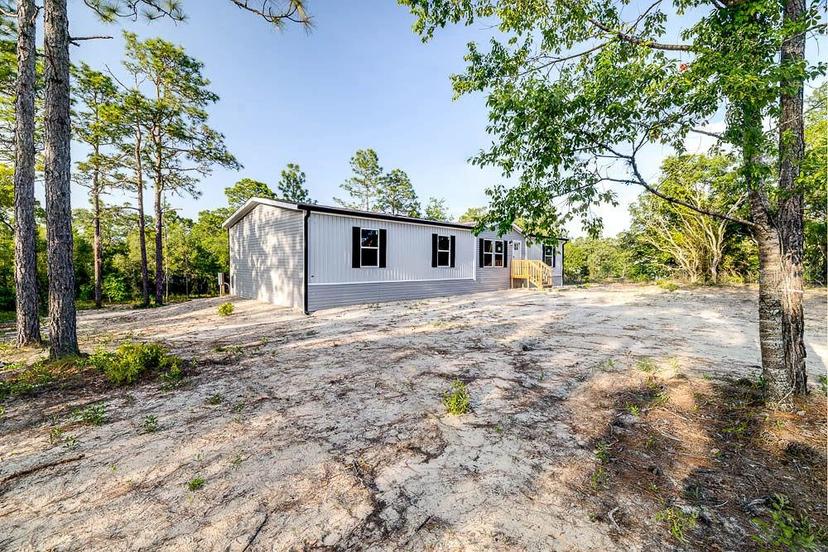 Picture of 13741 SE 21St Place, Morriston FL 32668
