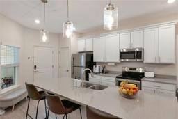 Picture of 2956 Oak Park Way Unit B, Orlando, FL 32822
