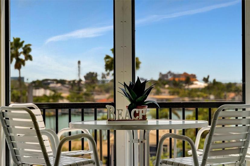Picture of 10355 Paradise Boulevard Unit 413, Treasure Island FL 33706