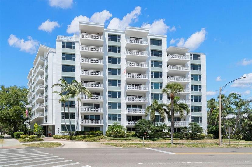 Picture of 700 Beach Drive Ne Unit 803, St Petersburg FL 33701