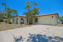 Picture of 1223 De Narvaez Avenue, Bradenton, FL 34209