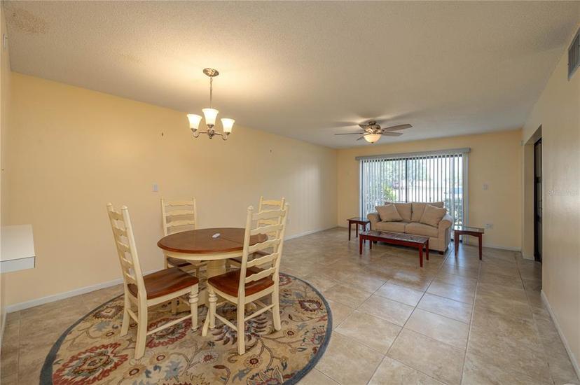 Picture of 130 E Johnson Avenue Unit 102, Lake Wales FL 33853