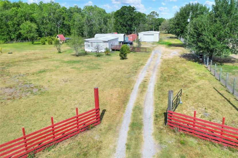 Picture of 14810 Brahma Road, Polk City FL 33868
