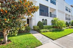 Picture of 214 S Audubon Avenue, Tampa, FL 33609