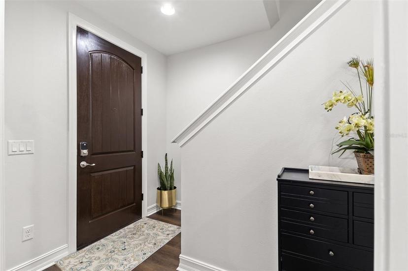 Picture of 214 S Audubon Avenue, Tampa FL 33609