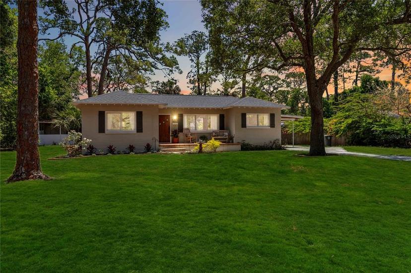 Picture of 1121 Magnolia Avenue, Daytona Beach FL 32114