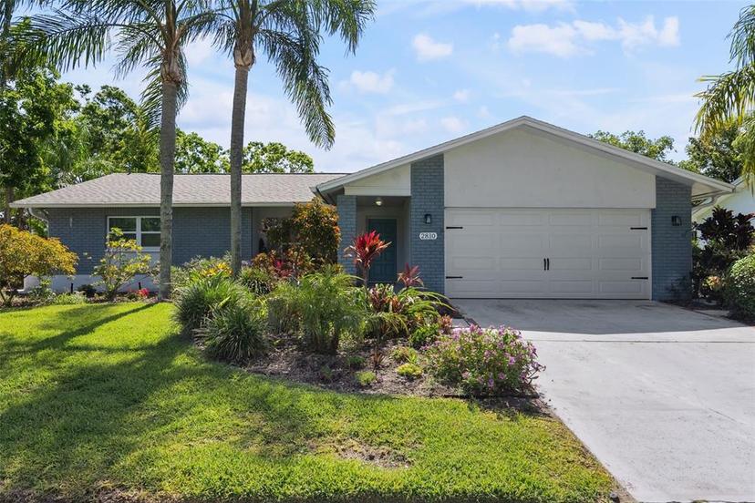 Picture of 2810 Doone Circle, Palm Harbor FL 34684