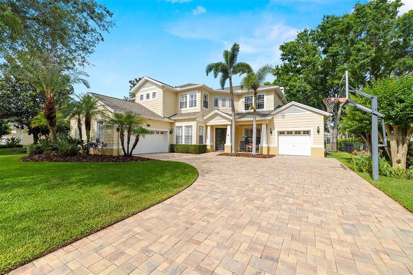Picture of 2207 Climbing Ivy Dr, Tampa FL 33618