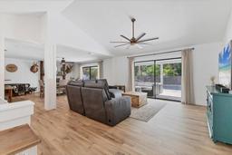 Picture of 2049 E Leewynn Drive, Sarasota, FL 34240