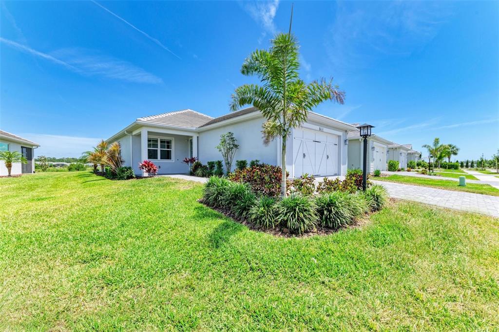 Picture of 1007 Waterline Court, Sarasota, FL 34240