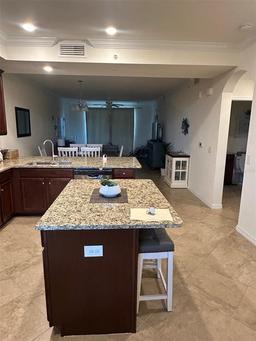 Picture of 17118 Vardon Terrace Unit 304, Bradenton, FL 34211