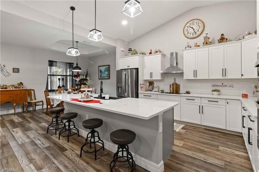Picture of 2391 Lippincott Road, Alva FL 33920